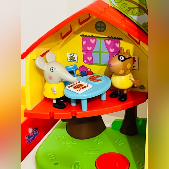 Peppa Pig’s Deluxe Toy Set - Picture 10 of 16